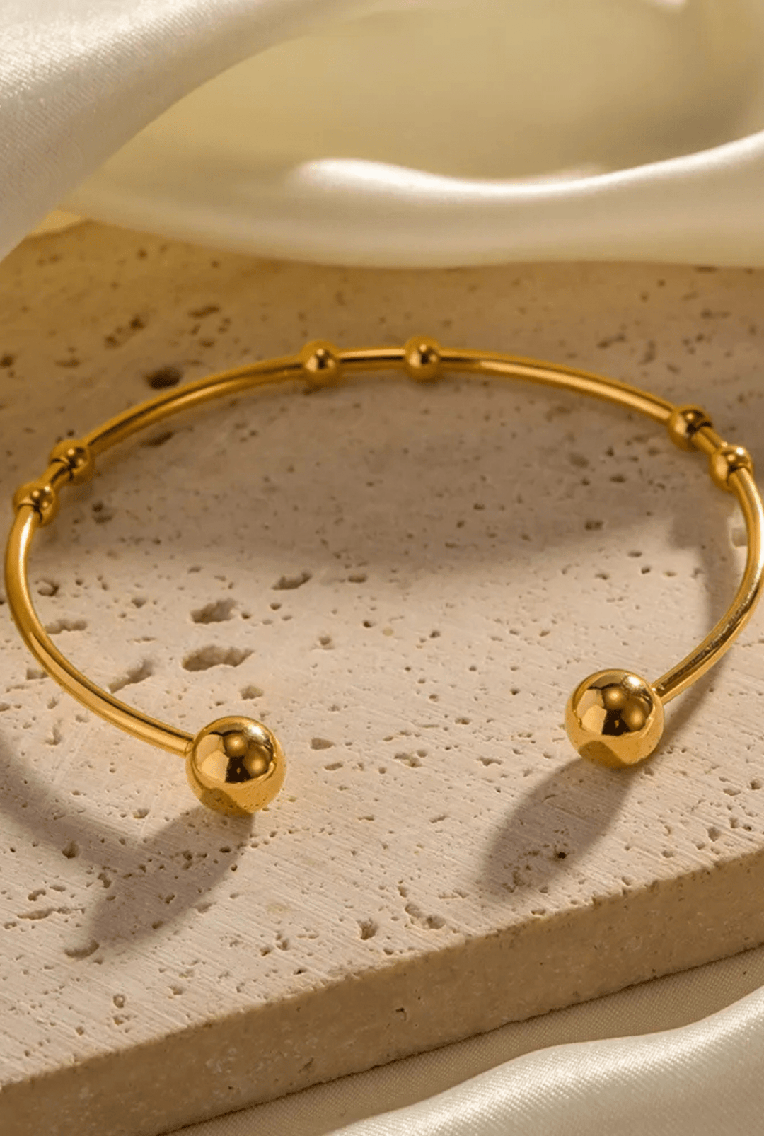 Tori Bracelet - Stoney Claire